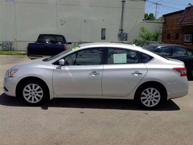 2013 Nissan Sentra SV 4dr Sedan